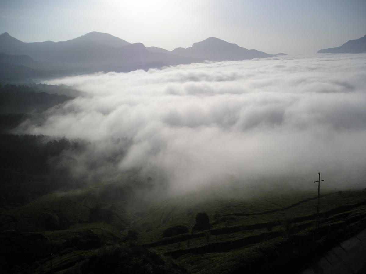 Chancellor Resort Munnar Buitenkant foto